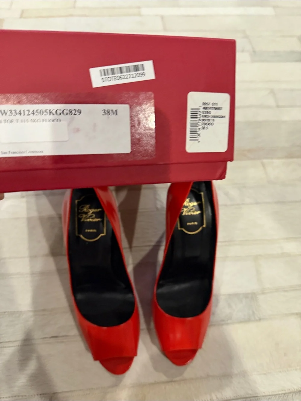 Roger Vivier fire Red Patent Peep-Toe Stiletto Pumps - Classic High Heel